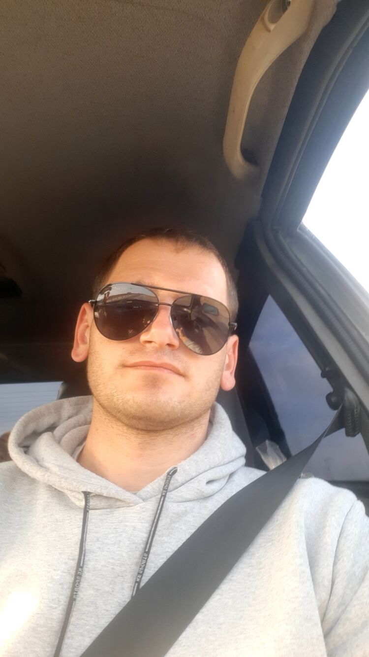  34407877  Idalais, 31 ,    