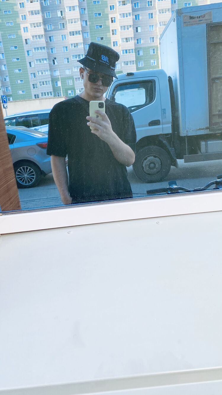  36542777  , 22 ,    