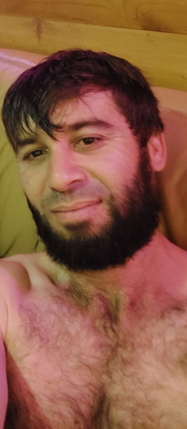  51081367  , 37 ,    