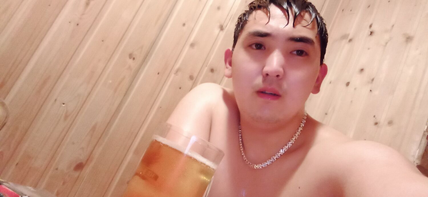  ,   Adilhan, 28 ,   ,   
