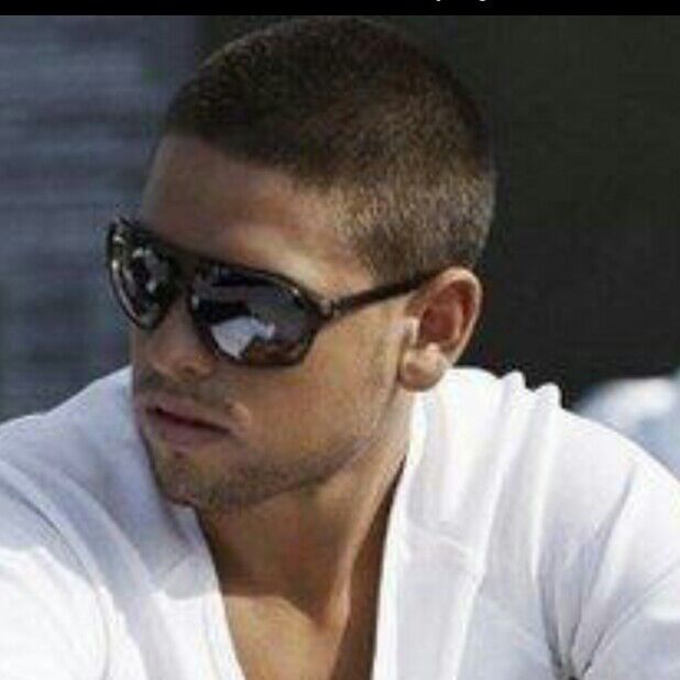  11267027  Alex, 34 ,    