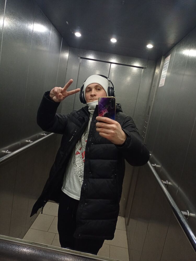  ,   Mike, 31 ,   ,   , c , 