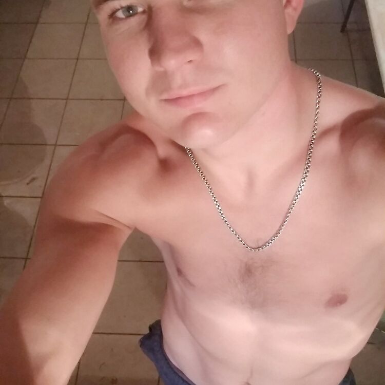  ,   Valentin, 31 ,   ,   , c 