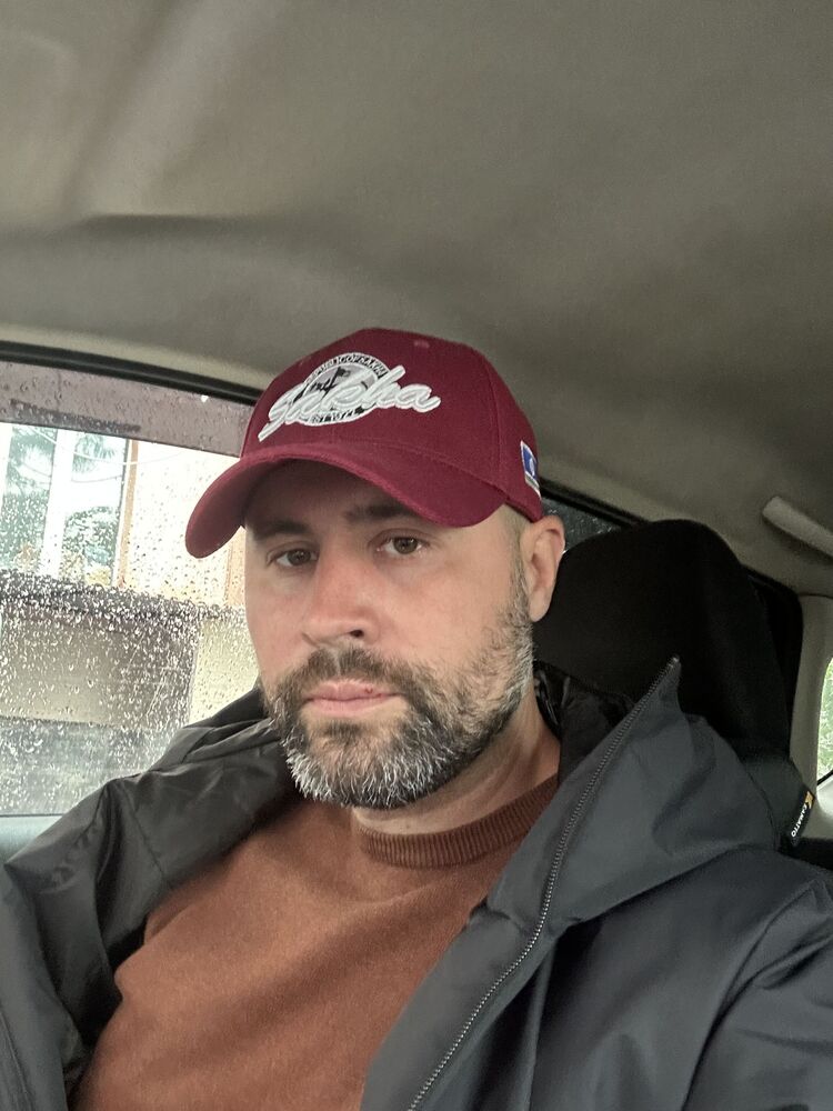  52827227  , 40 ,    