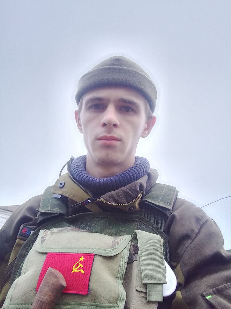  30987207  Vadim, 27 ,    