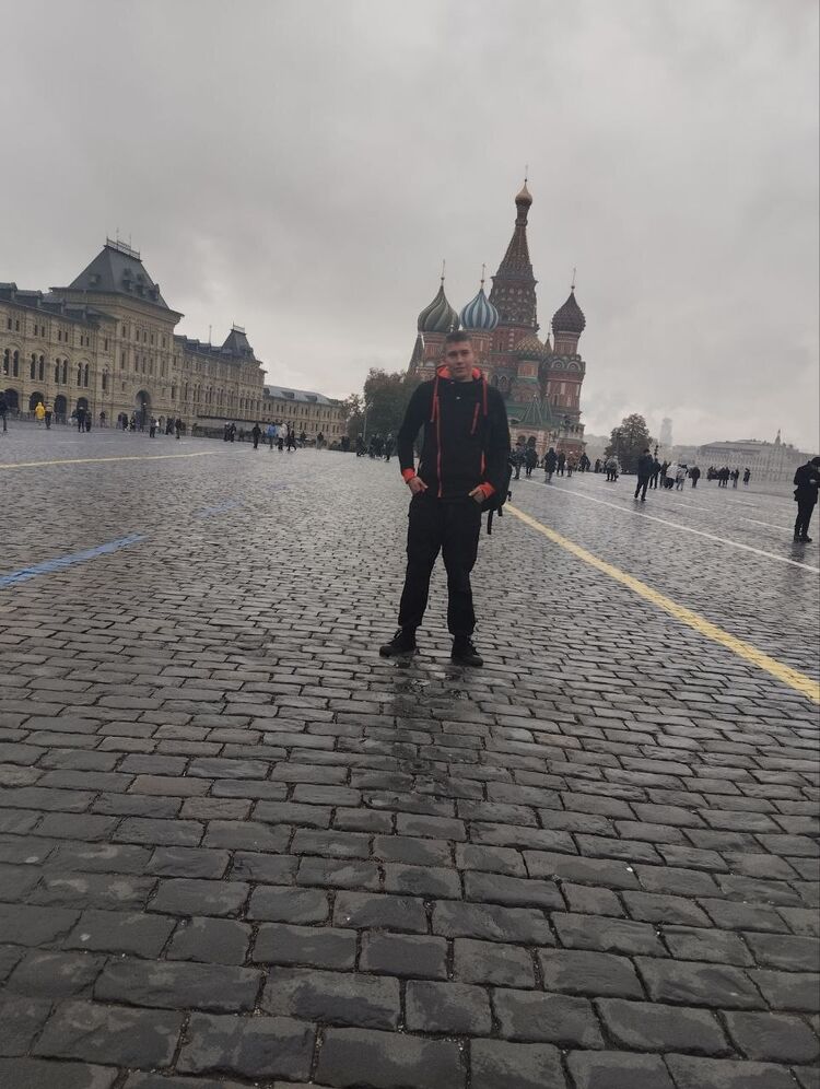  39553447  , 22 ,    