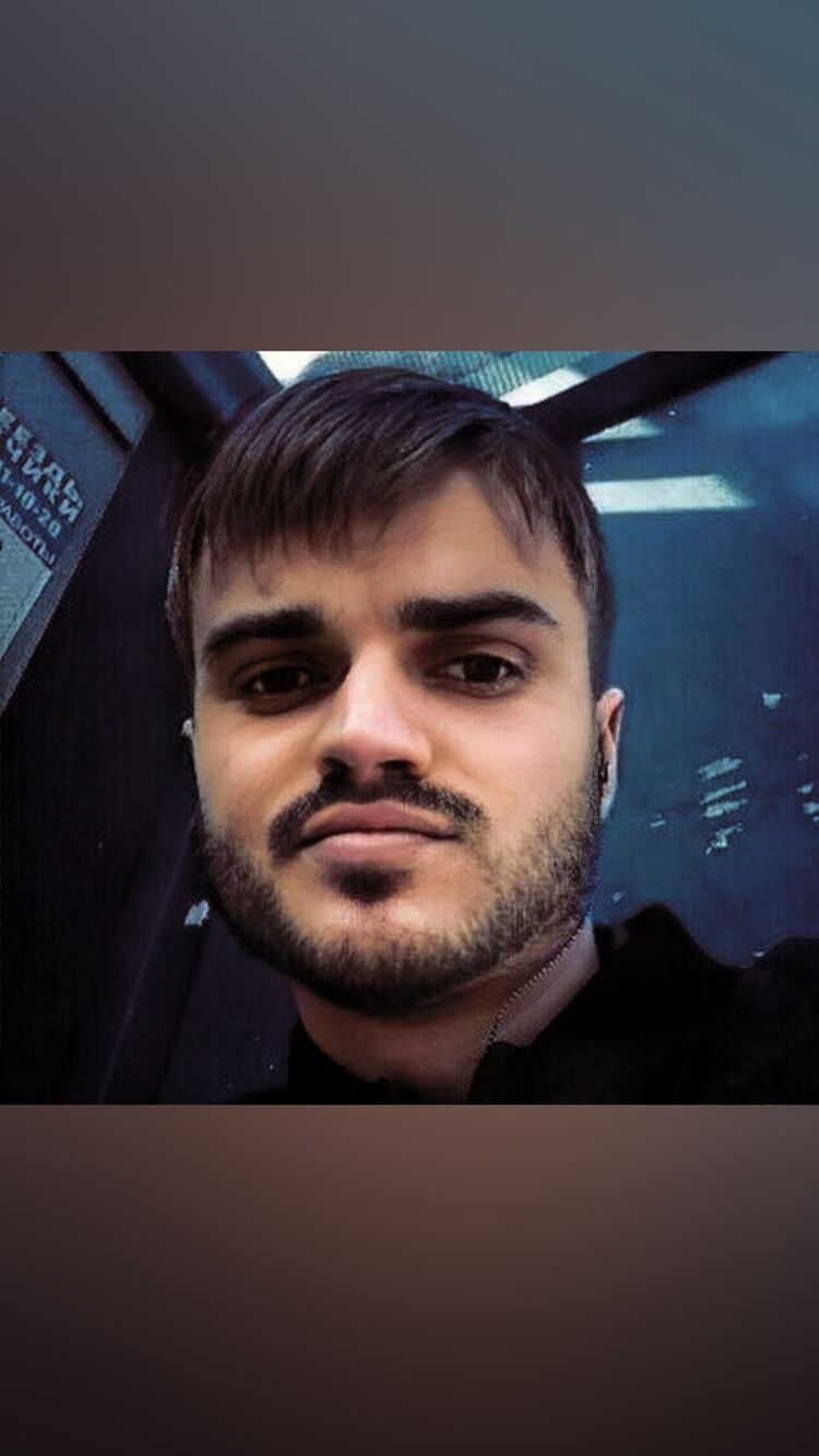  30956947  Igor, 32 ,    