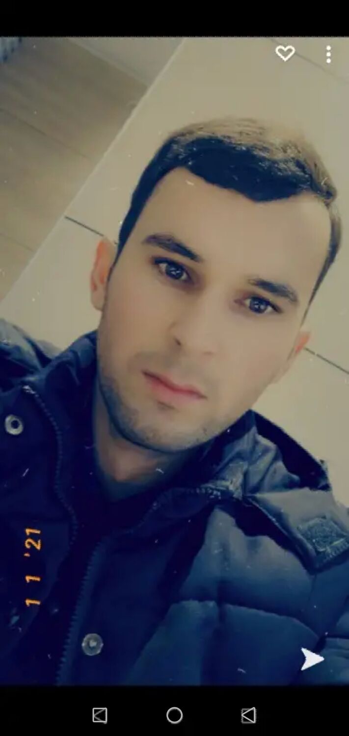  ,   Amir, 33 ,   ,   , c , 