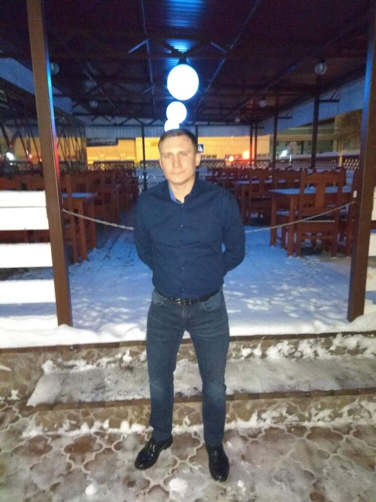  ,   Denis, 41 ,   