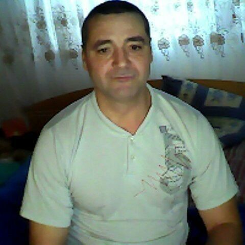  17444107  Sergei, 44 ,    