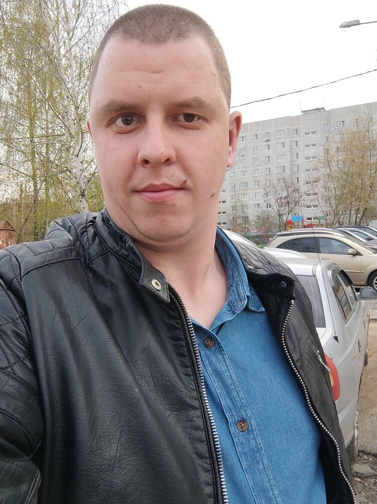  29918977  , 33 ,    