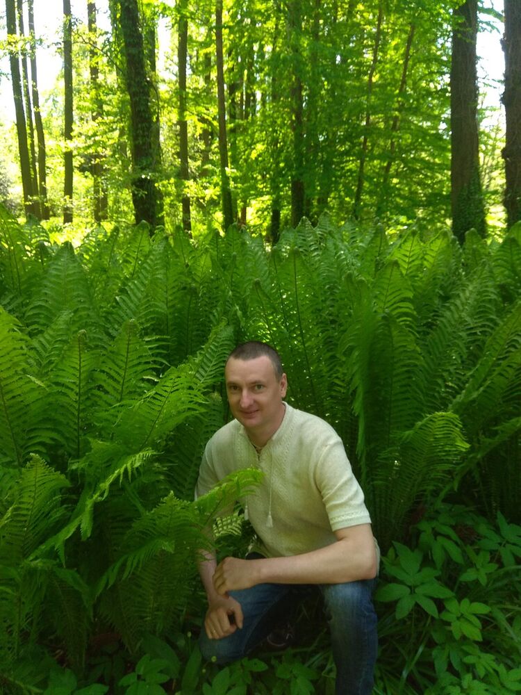  ,   Oleksandr, 44 ,   ,   , c 