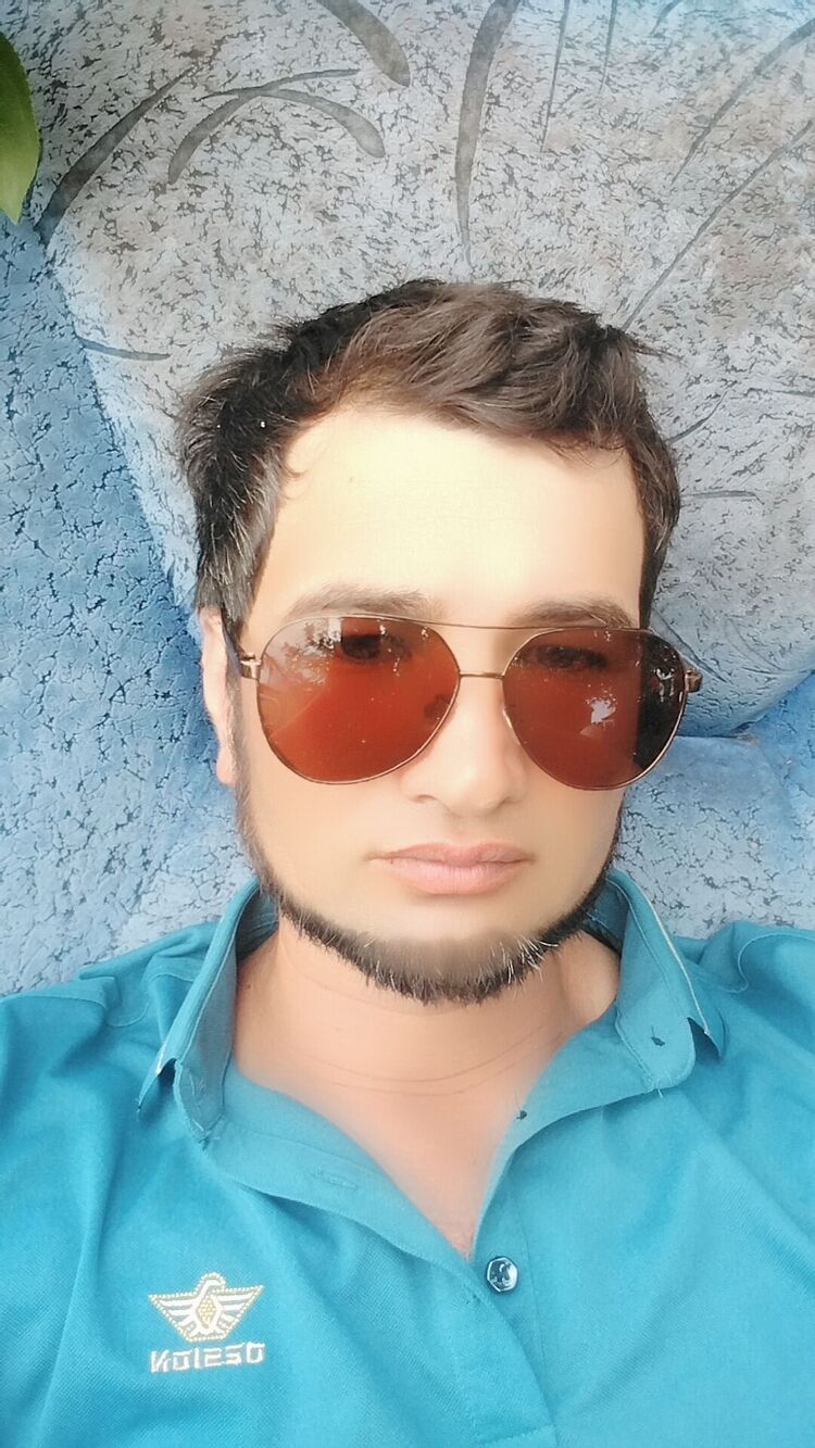  44586157  V , 36 ,    