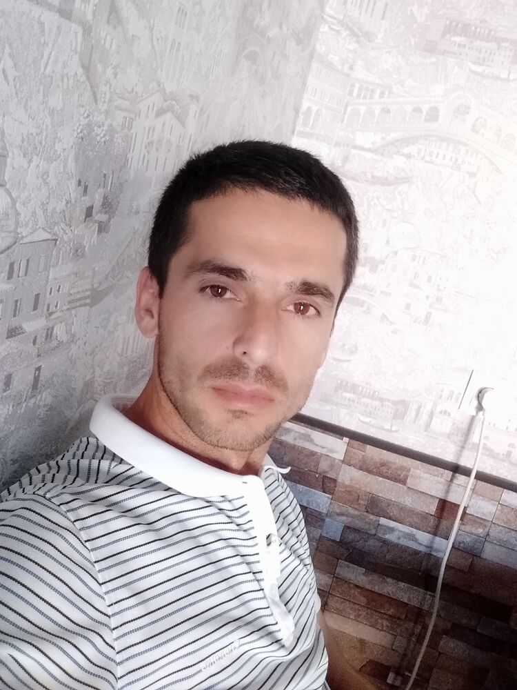  22994837  Shurik, 39 ,    