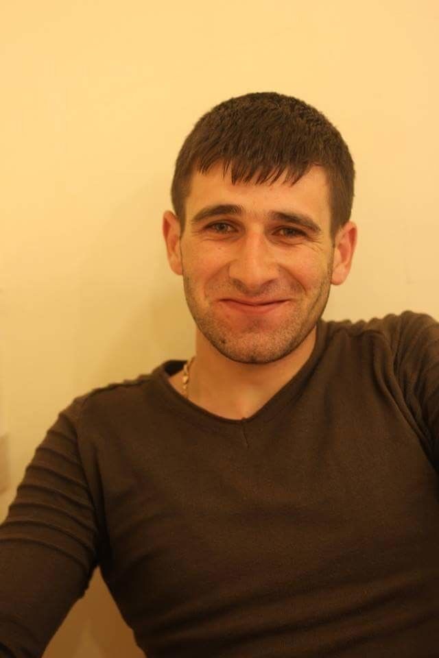  6036977  Simon, 32 ,    