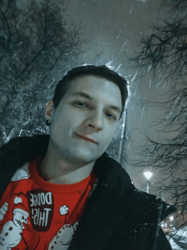  31688927  Vinik, 30 ,    