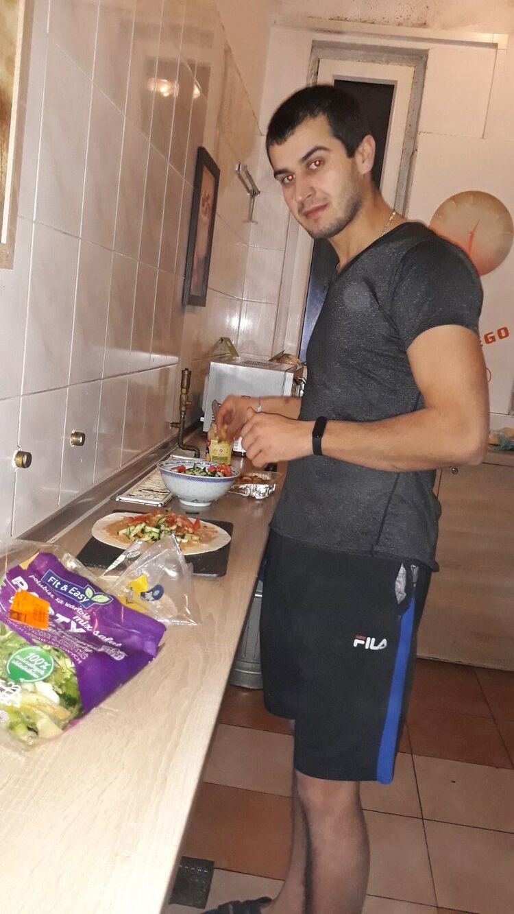  30636627  Yaroslav, 29 ,    
