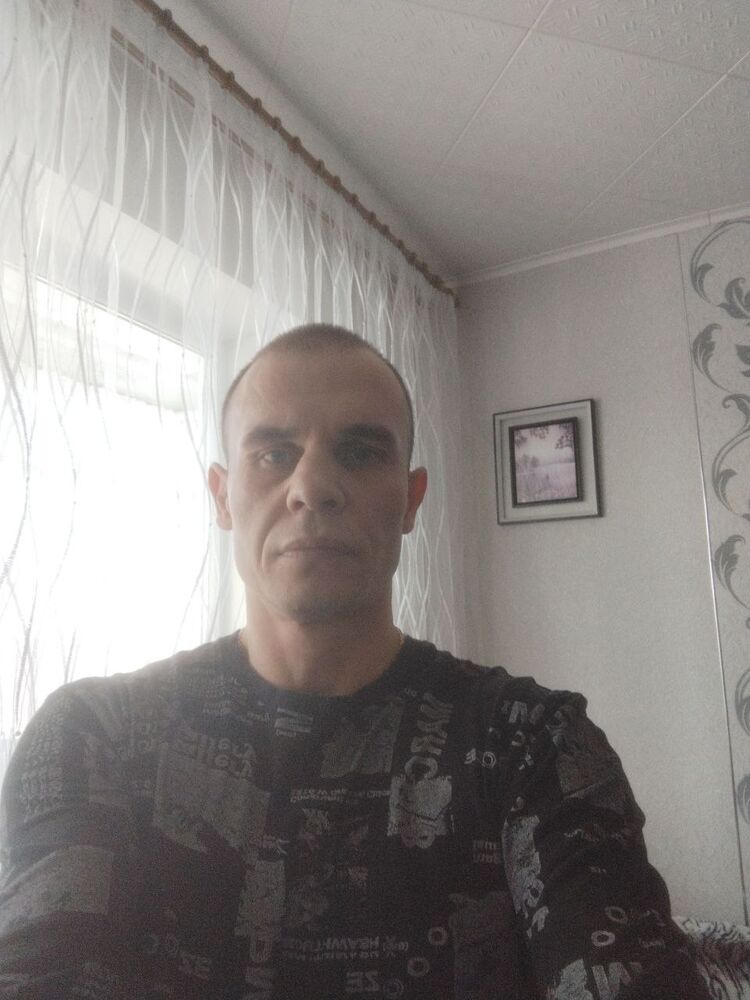  46904997  , 44 ,    