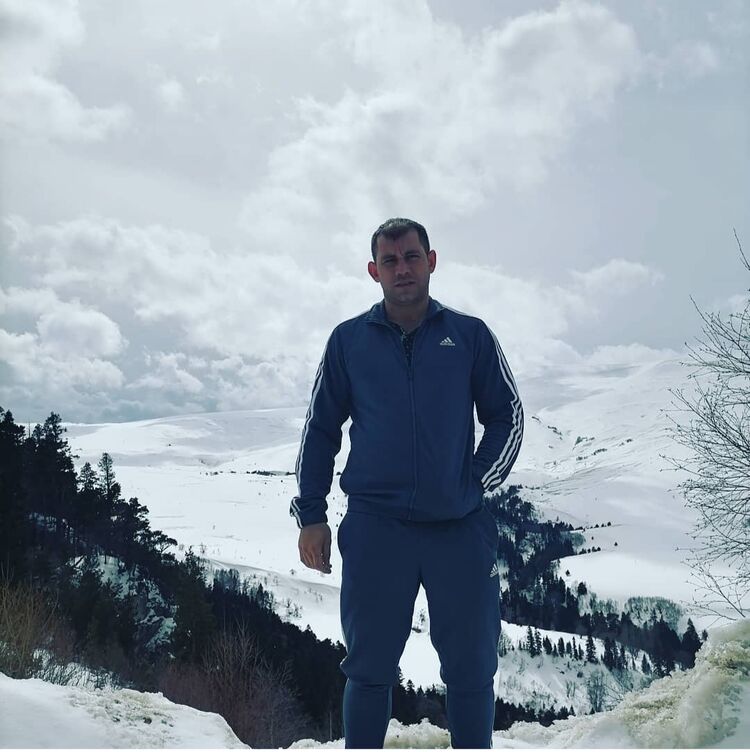  27609657  , 35 ,    --