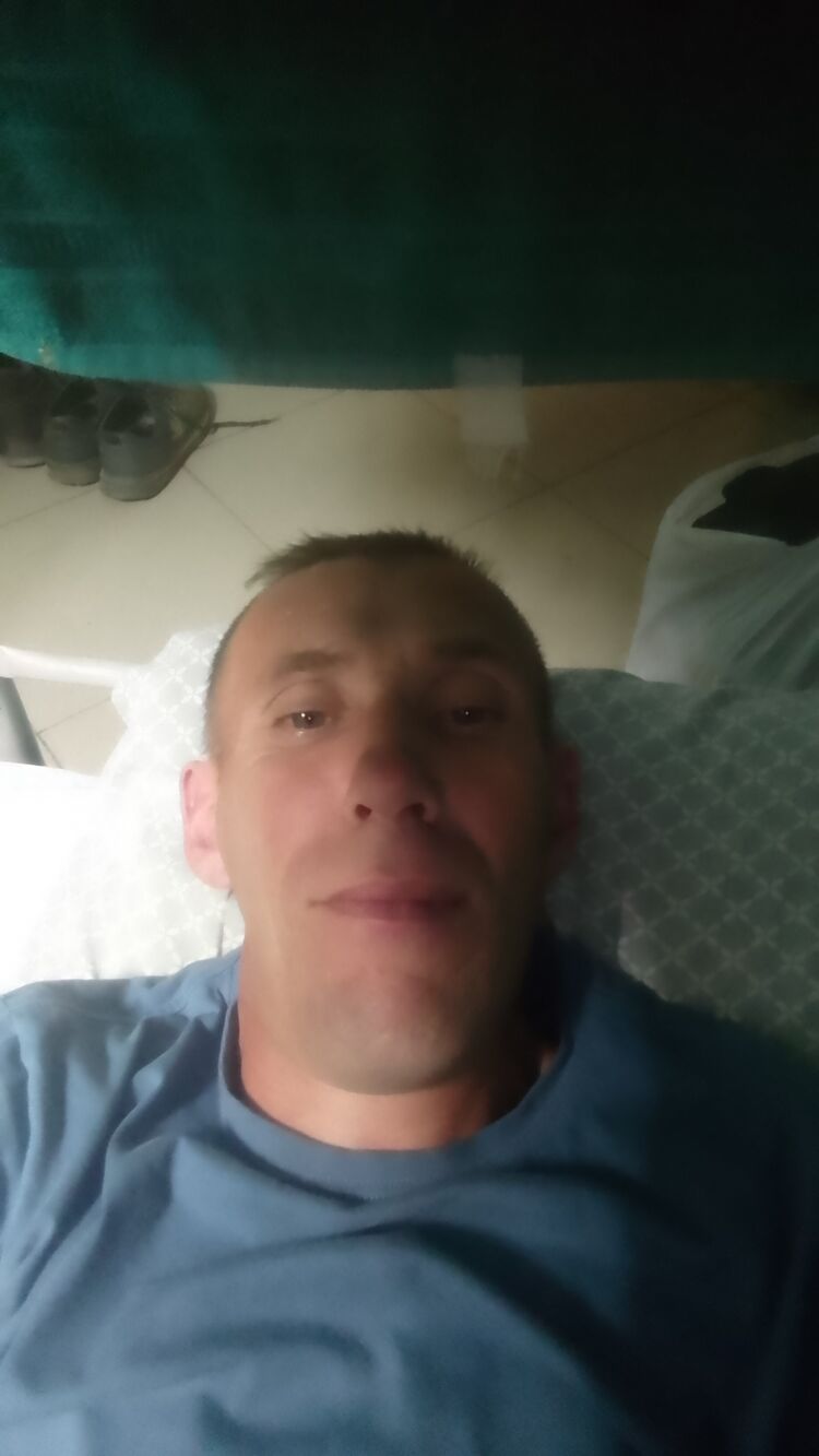  46302537  , 43 ,    