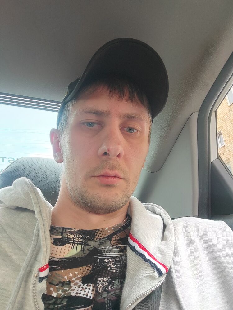  ,   Dominantax, 33 ,   ,   , c 