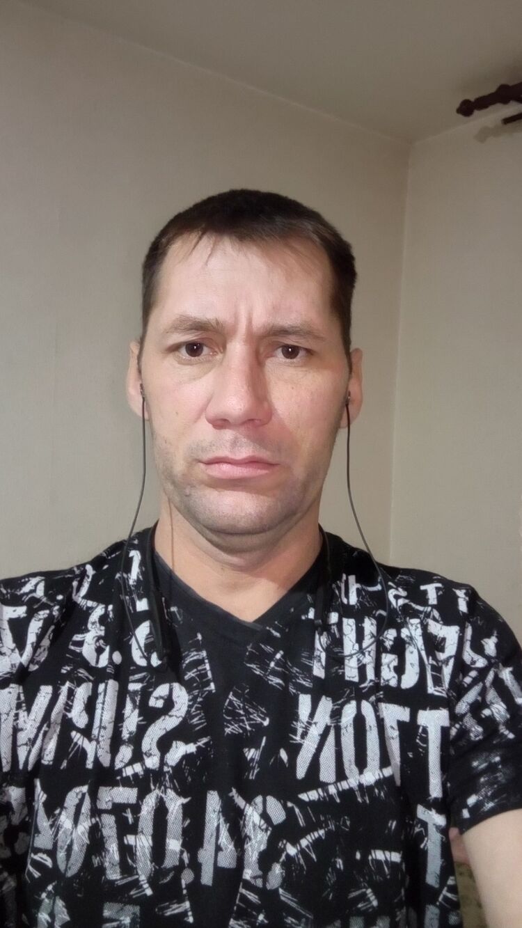  42747547  Dmitry, 40 ,    