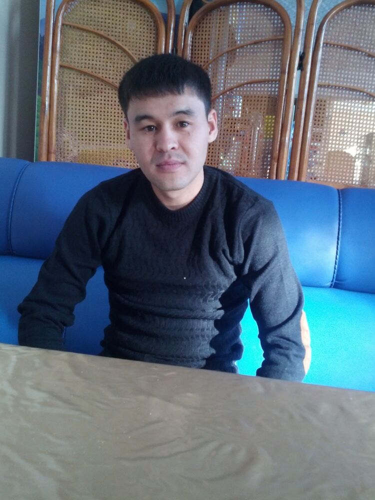  6410437  Almas, 38 ,    