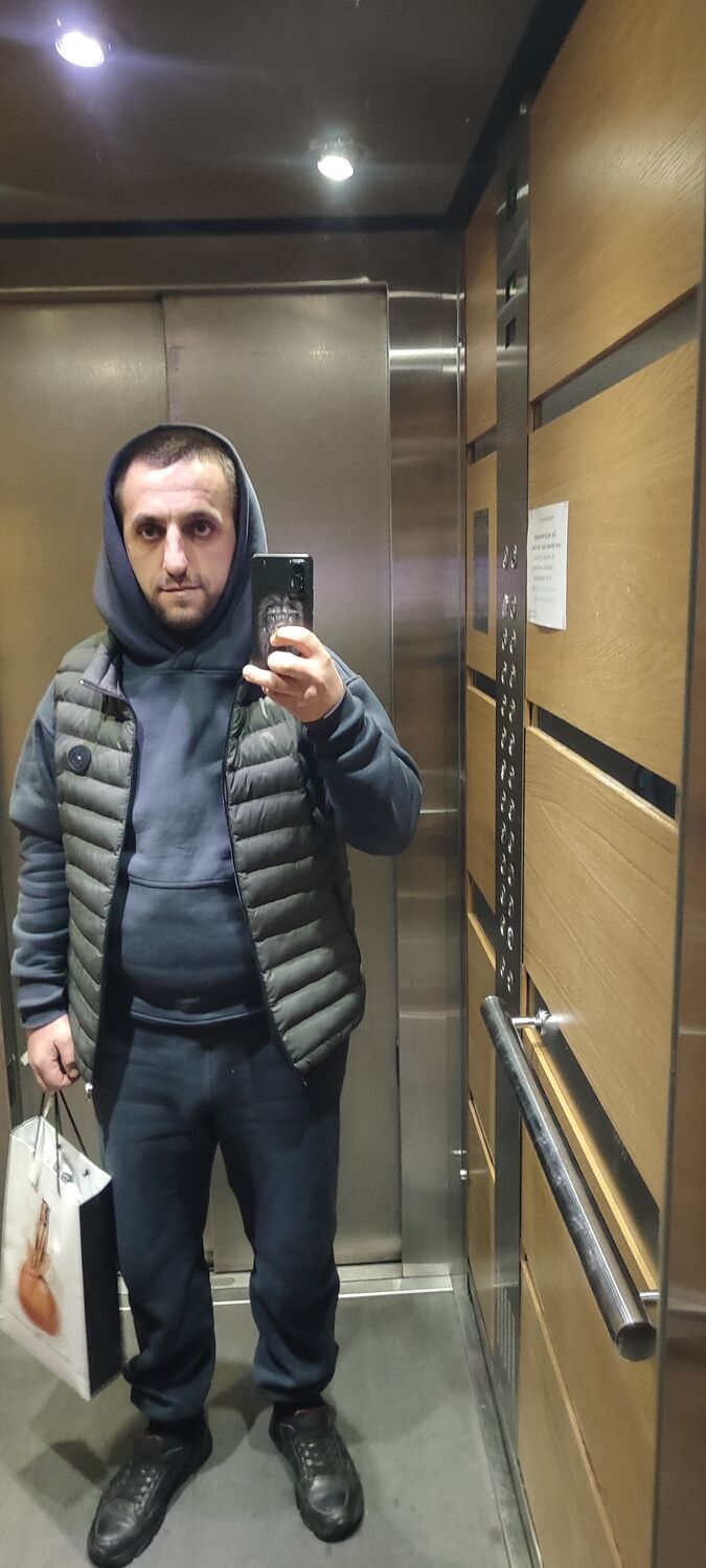  ,   Schak, 32 ,   ,   