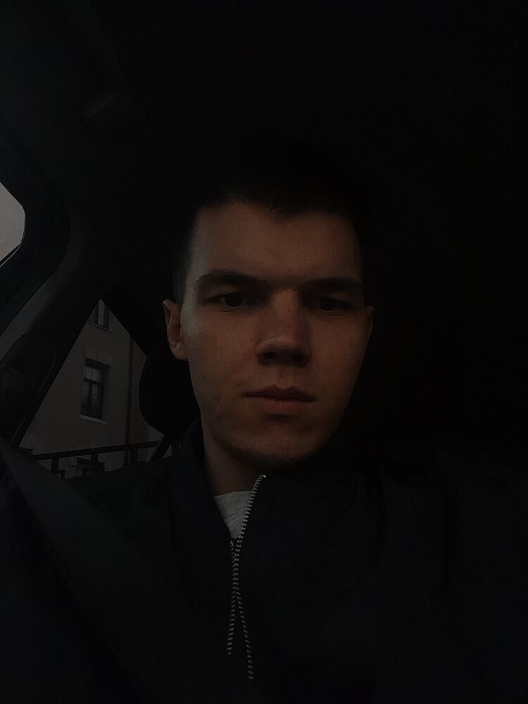  42927257  , 24 ,    