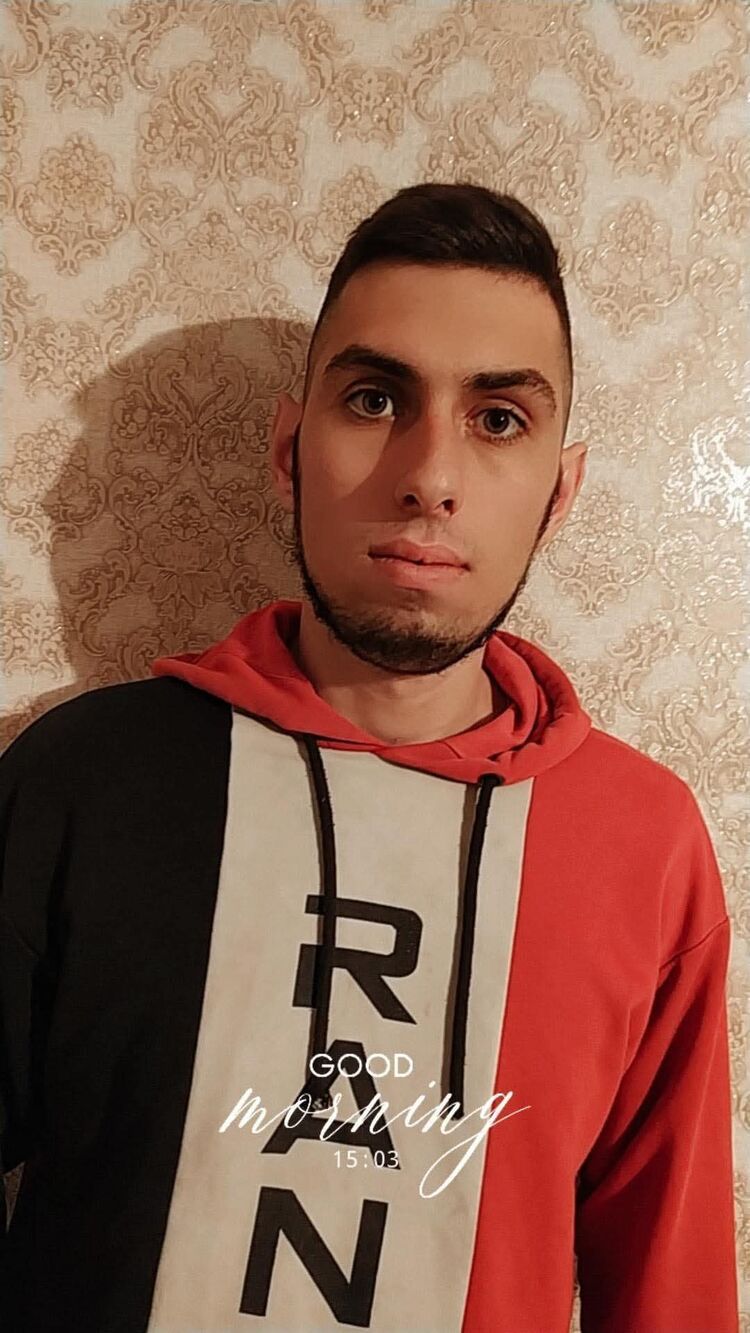  54103617  Vlad, 24 ,    