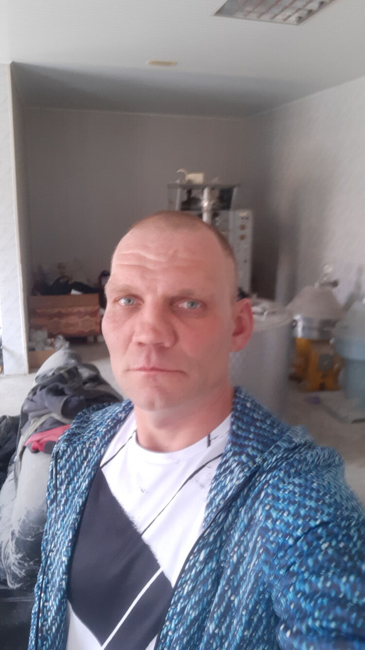  34032147  , 43 ,    