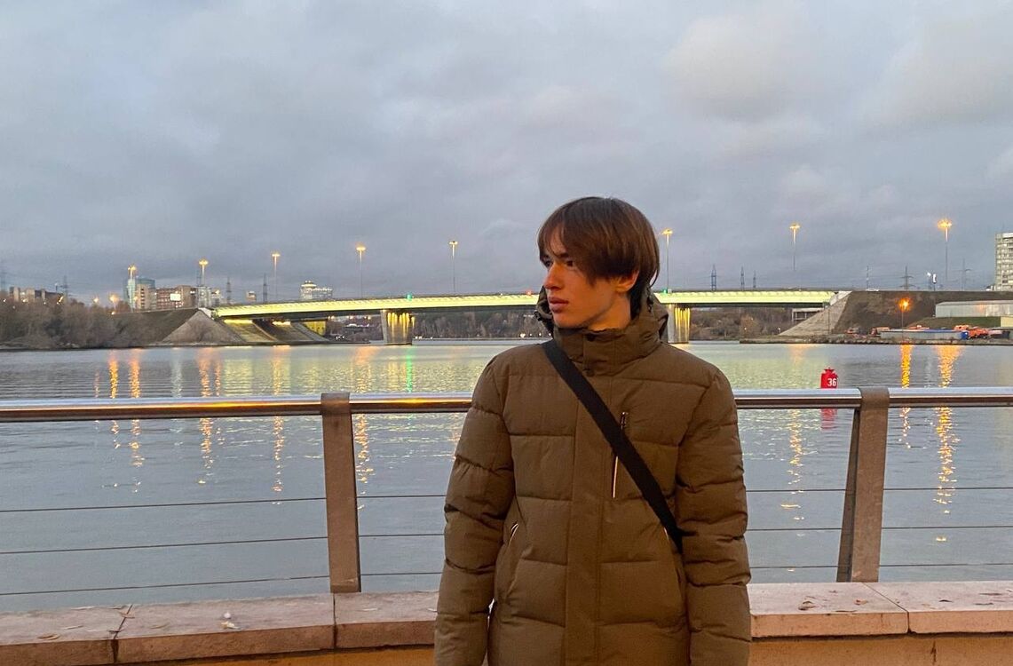 ���� 48037947 ����� �����, 21 ���, ���� ���������� � ������