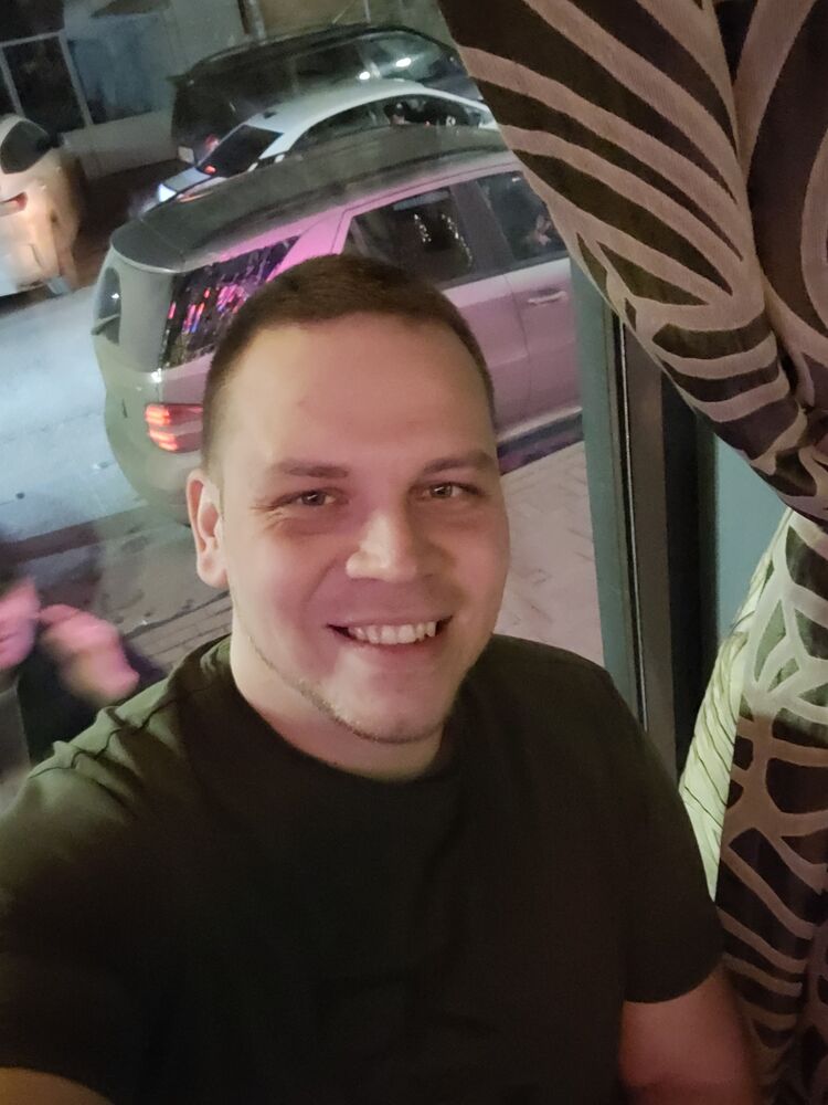  50983727  , 33 ,    --