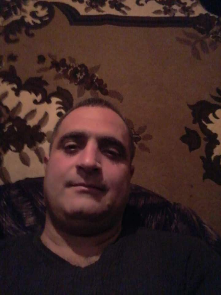  43228647  , 44 ,    