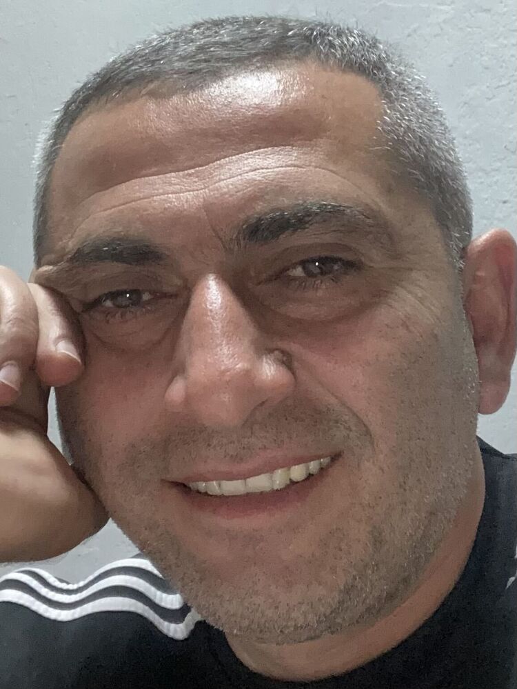  42613277  , 49 ,    