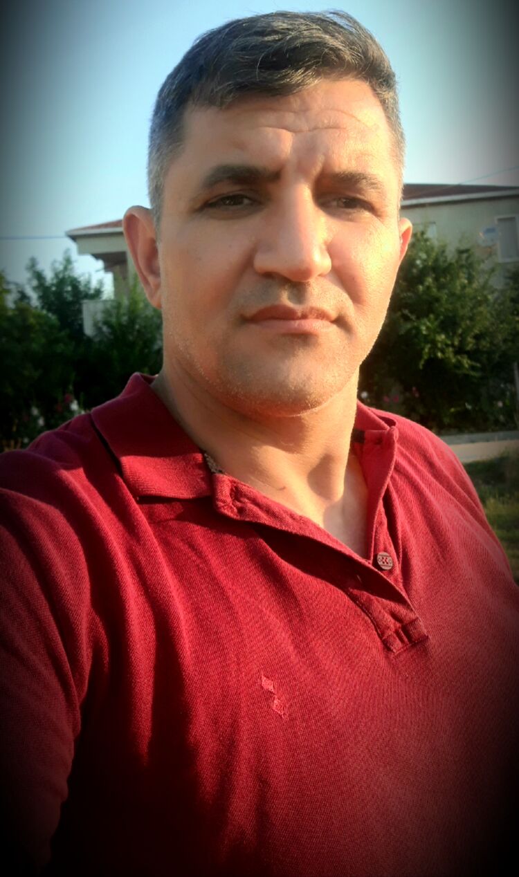  28567117  Mihtat, 37 ,    