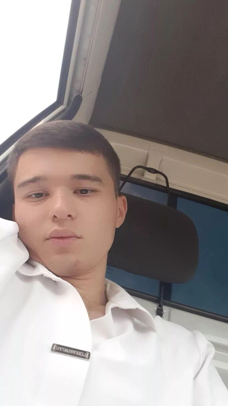  46376517  Abuweikh, 23 ,    