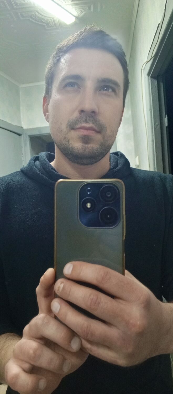  42595447  , 33 ,    