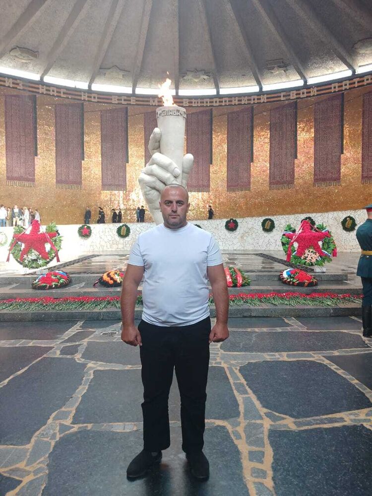 ���� 39703527 ������� �����, 42 ����, ���� ���������� � �������-��-����