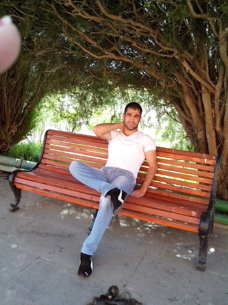  ,   Hay txa, 33 ,   