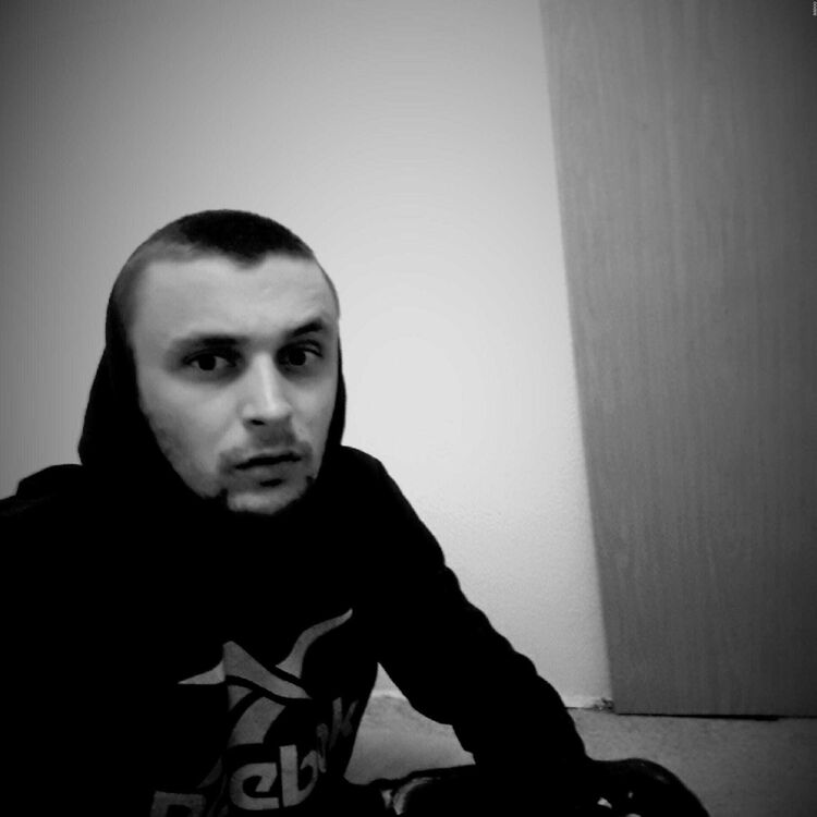  45173287  Andre, 27 ,    