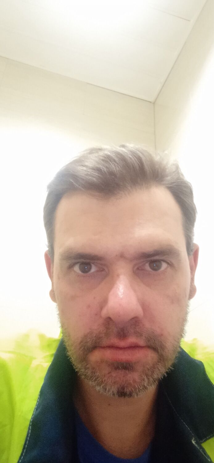 44339467  , 40 ,    