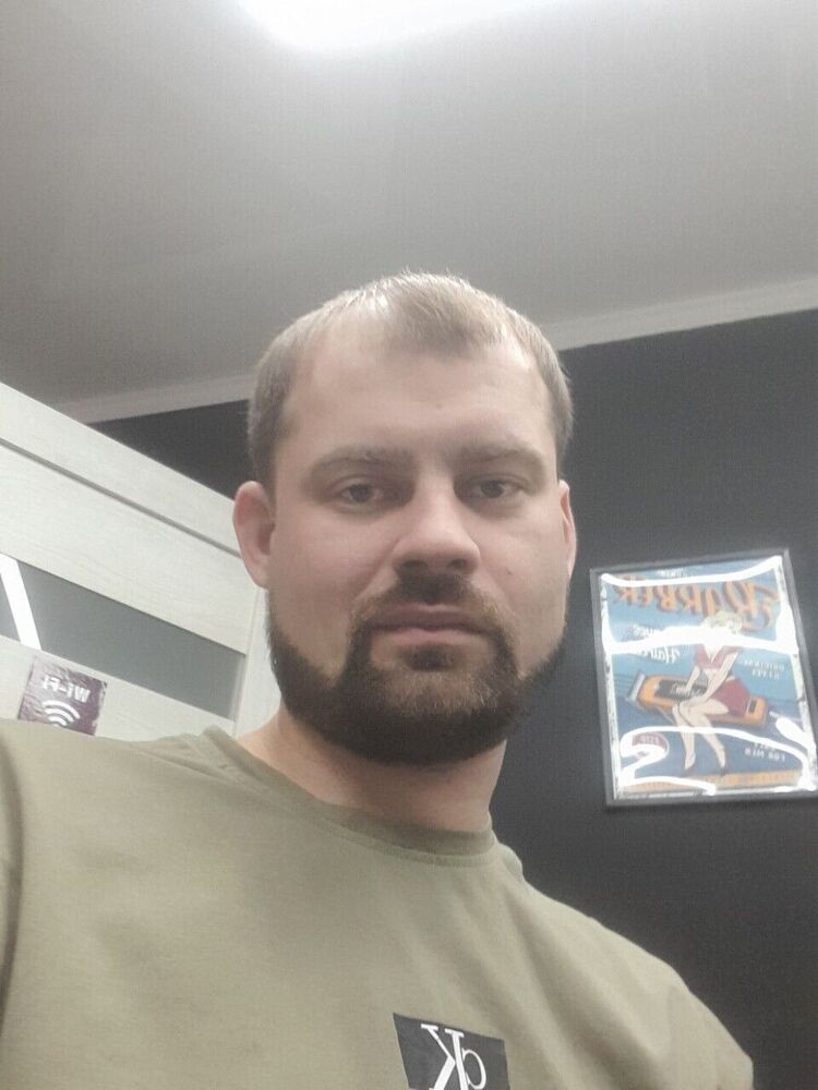  54382177  Dmitrii, 34 ,    