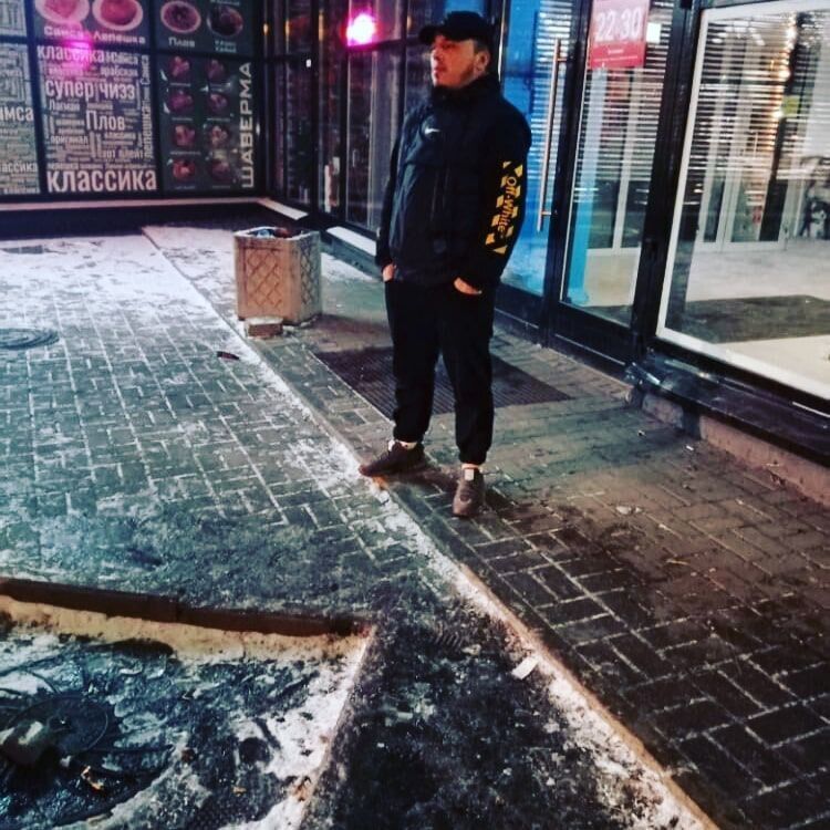  38769497  , 30 ,    