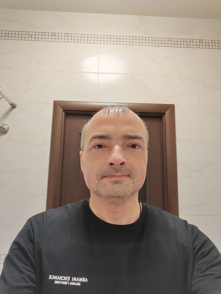  42005477  , 44 ,    