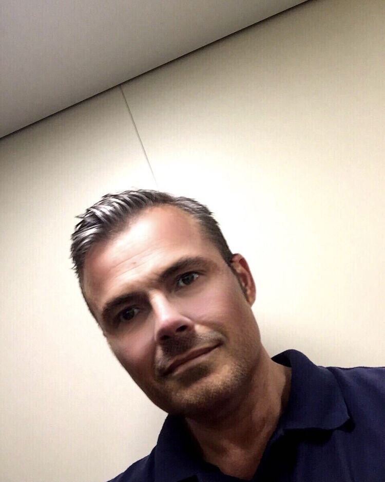  35922237  Alex, 34 ,    