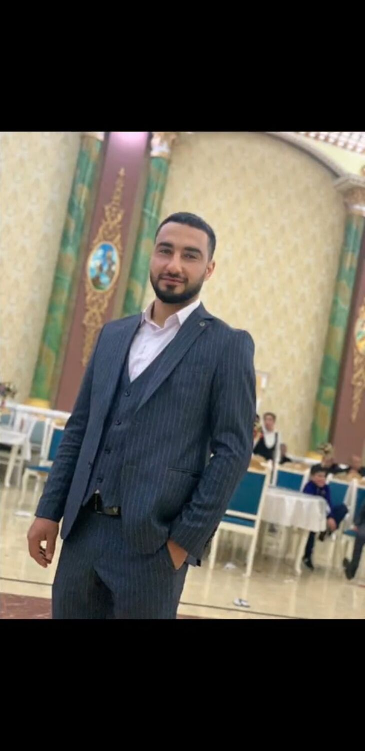  40913147  , 26 ,    -