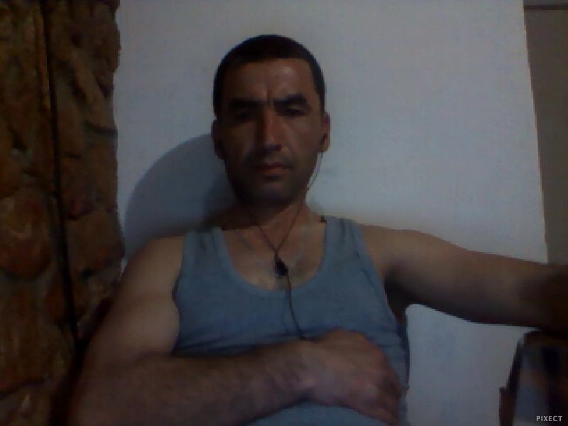  10884487  Roma, 44 ,    
