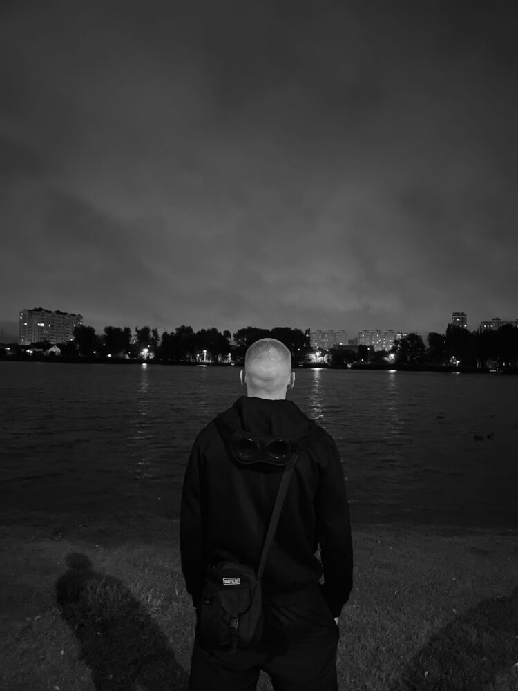  34654037  Arslan, 21 ,    