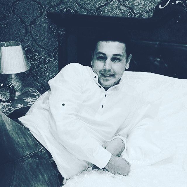  ,   Akbar, 36 ,   ,   , c , 